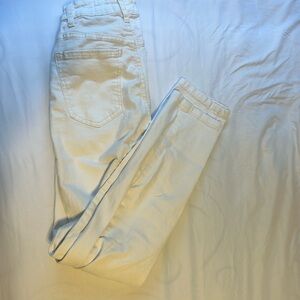 White CottonOn Jeans